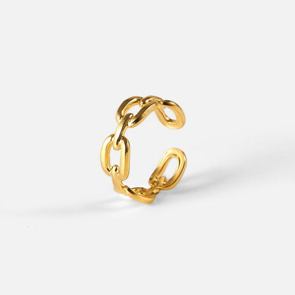 Square Buckled Chain Ring