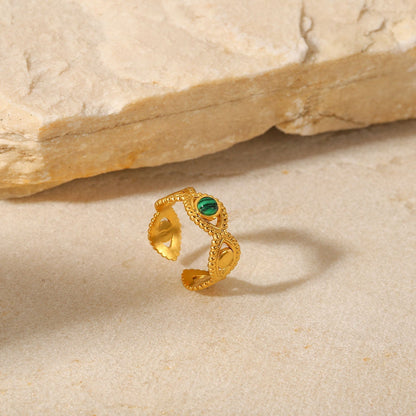 The Green Glamour Ring