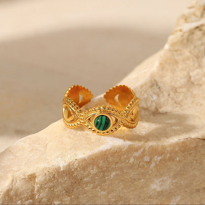 The Green Glamour Ring