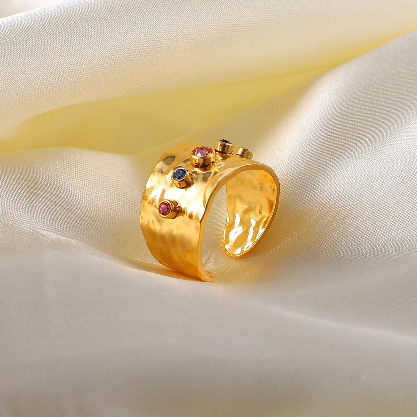 Splashy Spring Ring