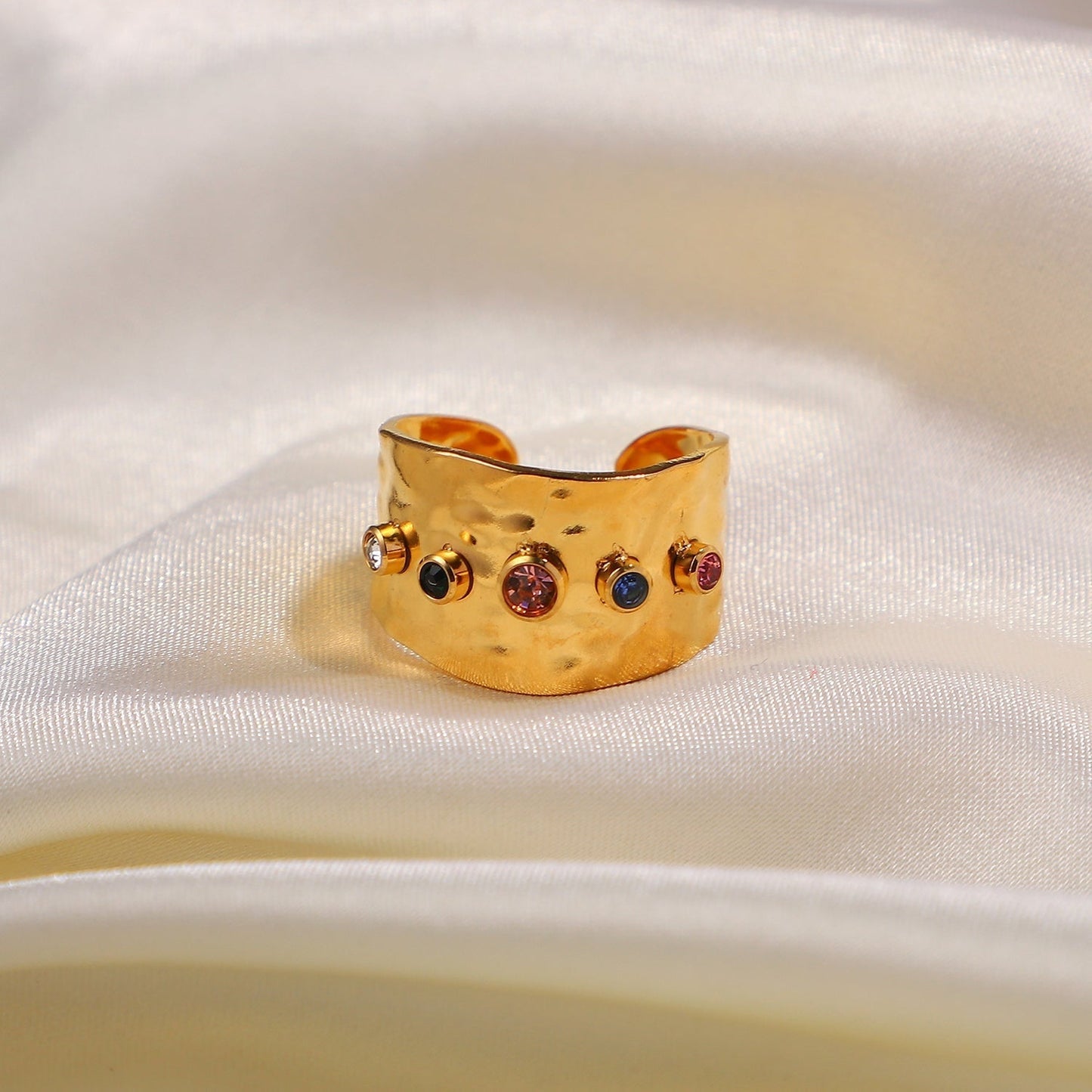 Splashy Spring Ring